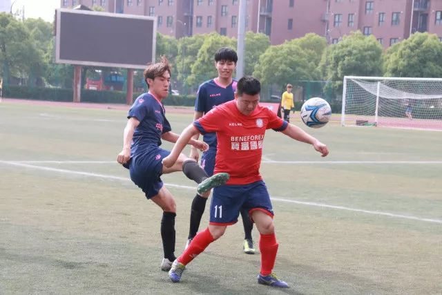 江苏男篮被逆转：庞峥麟的困境和战术问题显现